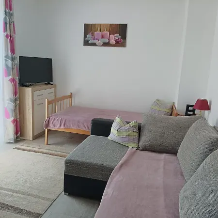 Haus Panorama, Johanna Pfluger, Kirchdorf 56, A-6335 Thiersee