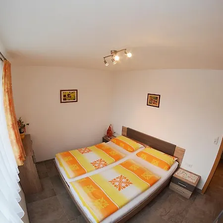 Haus Panorama, Johanna Pfluger, Kirchdorf 56, A-6335