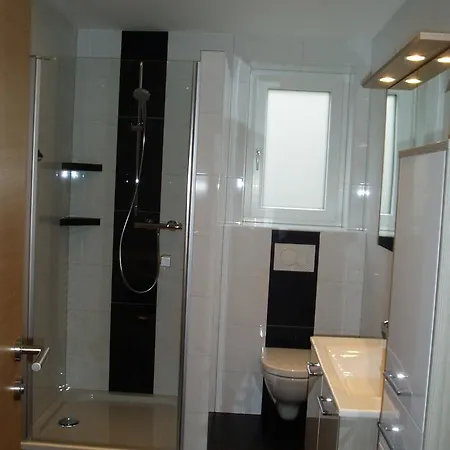 Haus Panorama, Johanna Pfluger, Kirchdorf 56, A-6335 Apartmán