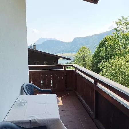 Апартаменты Haus Panorama, Johanna Pfluger, Kirchdorf 56, A-6335 Тирзе